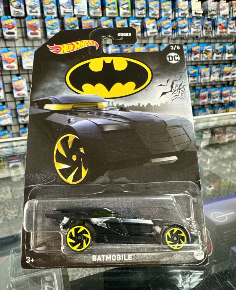 Load image into Gallery viewer, 2020 Hot Wheels Batman DC Comics Series set of 5 - American Stanced
