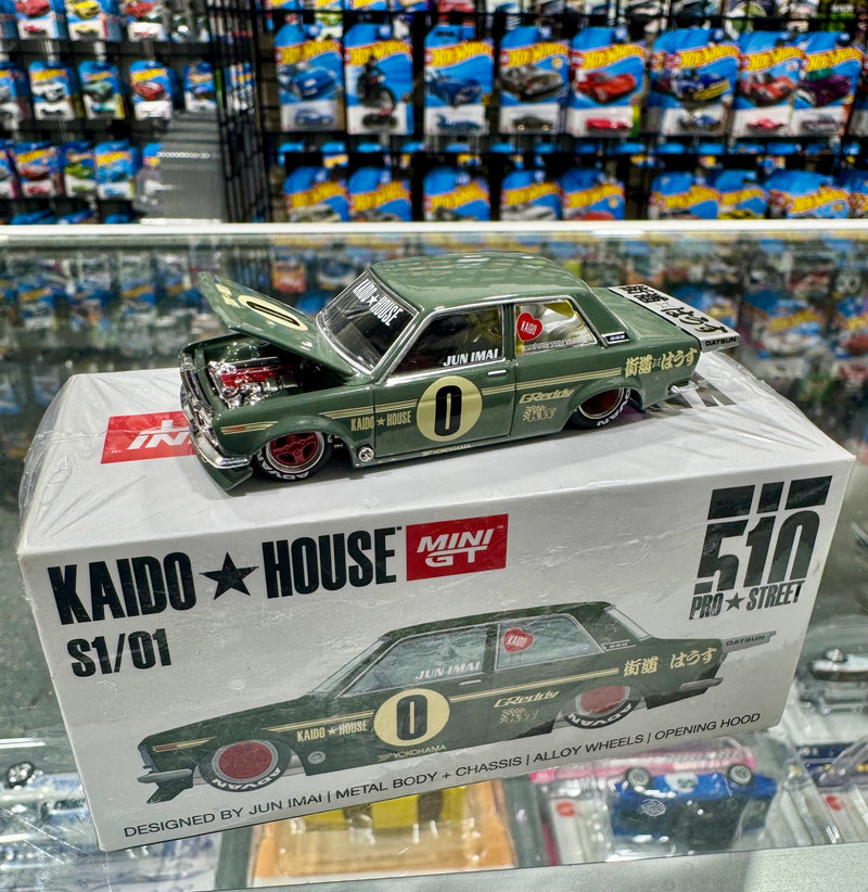 Load image into Gallery viewer, Kaido House Datsun 510 S1/01 Dark Green
