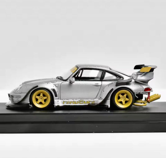 Porsche RWB 993 "Street Warrior"