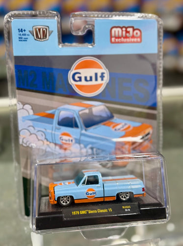 M2 Machines 1979 GMC Sierra Classic 15 Gulf Edition