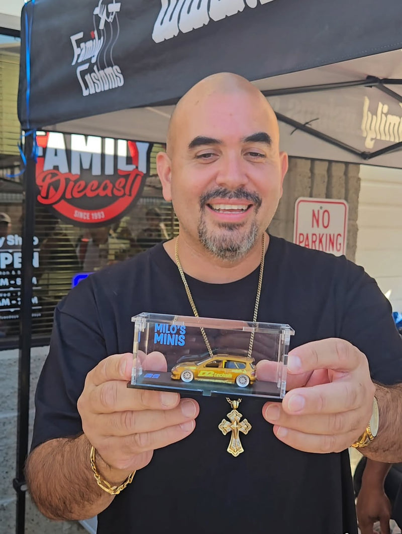 Load image into Gallery viewer, Hot Wheels Fast &amp; Furious &quot;Hectors&quot; Honda Civic EG Silver Series &#39;Autographed&#39;

